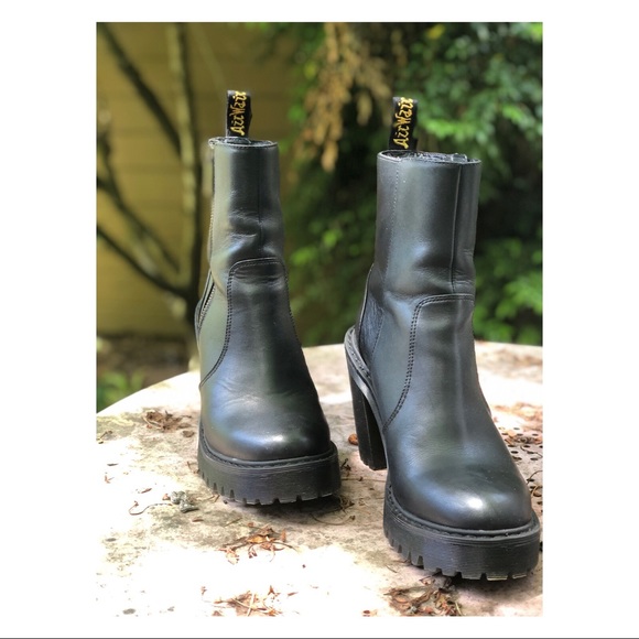 Dr. Martens Shoes - Doc Martens zip up ankle boots